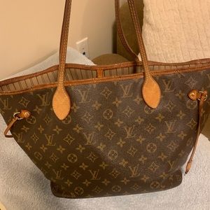 Louie Vuitton Neverful (medium size)